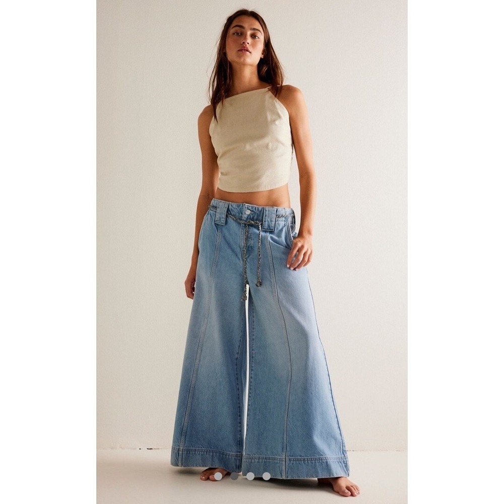 We The Free Free People Old West Wide Leg Jeans Light Wash Blue Denim Size 30
